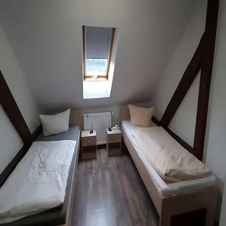 Lakeside Family Escape, Cleaning Included