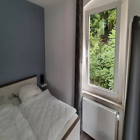 Apartment Lakeside Family Escape, Cleaning Included *